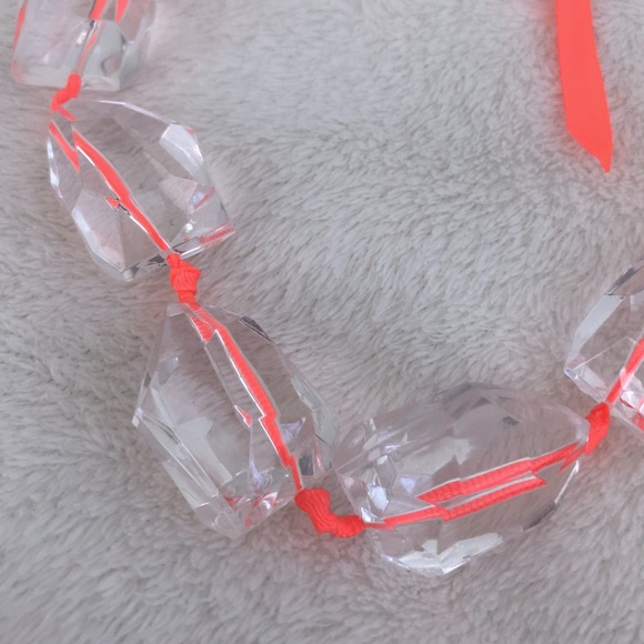 Chunky Clear Acrylic Bead Ribbon Necklace - Picture 4 of 4